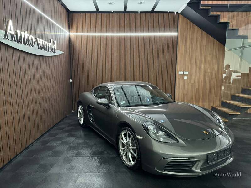 Porsche Cayman 