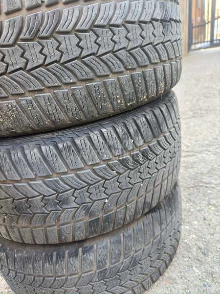 Sava 225/40 R18 Zimska