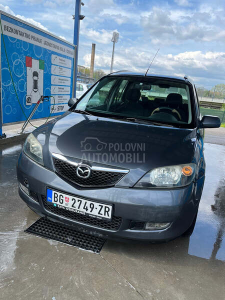 Mazda 2 