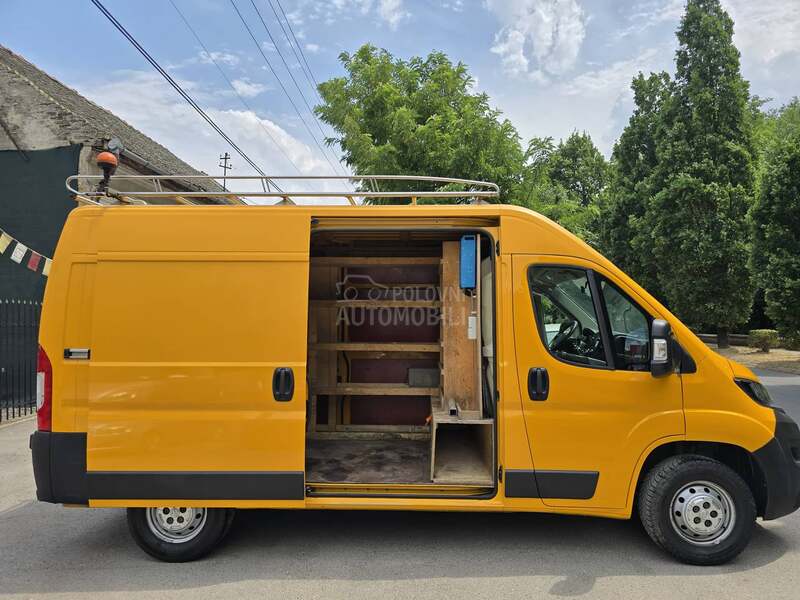 Peugeot Boxer 