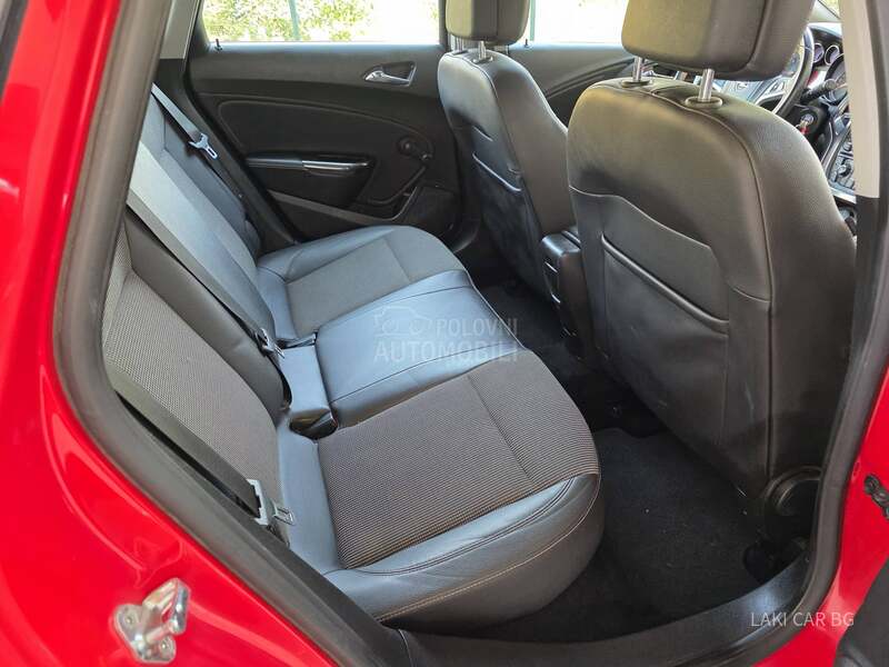 Opel Astra J COSMO 1.4 TB