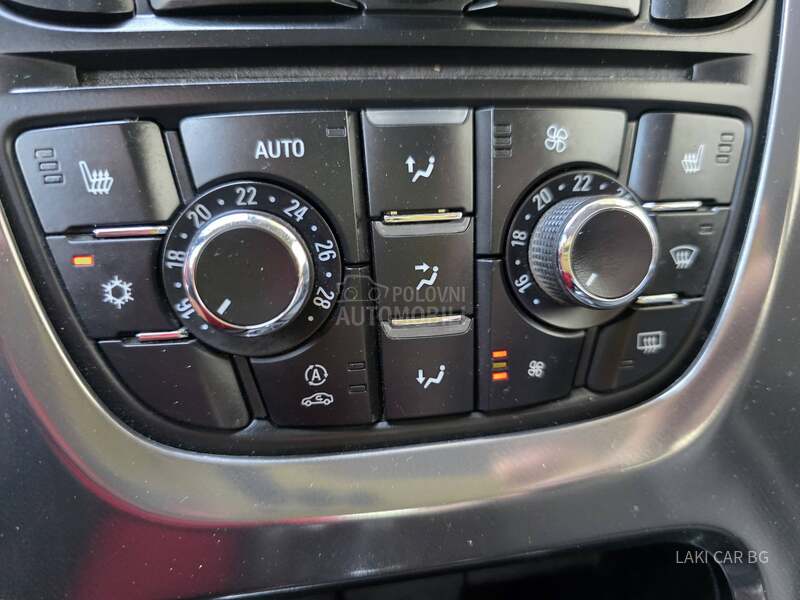 Opel Astra J COSMO 1.4 TB