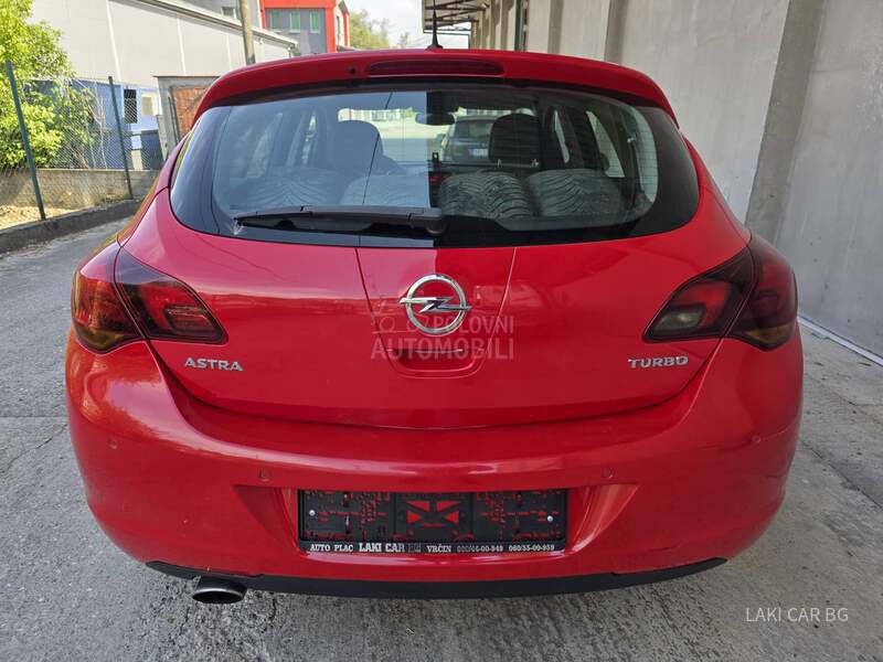 Opel Astra J COSMO 1.4 TB