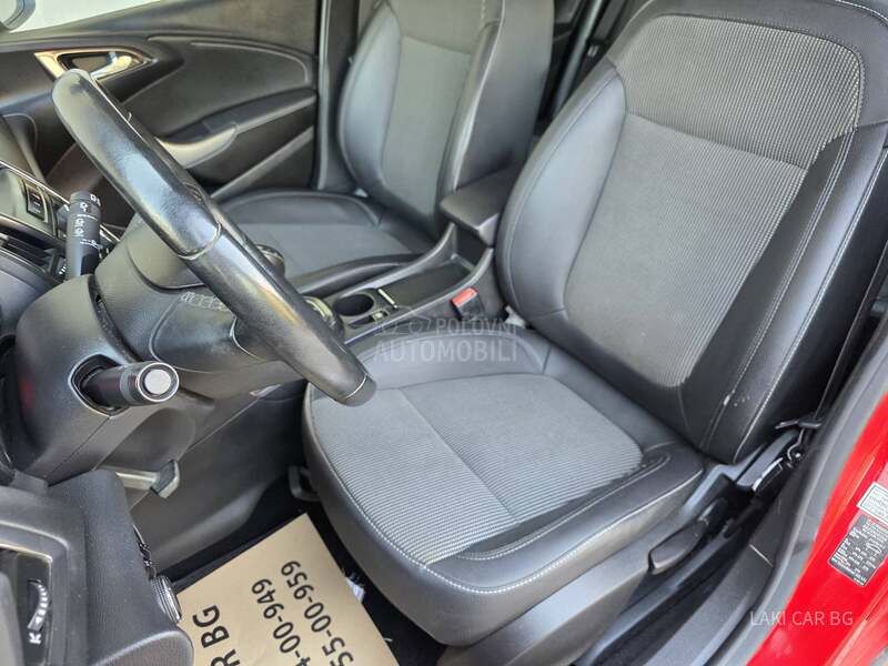 Opel Astra J COSMO 1.4 TB