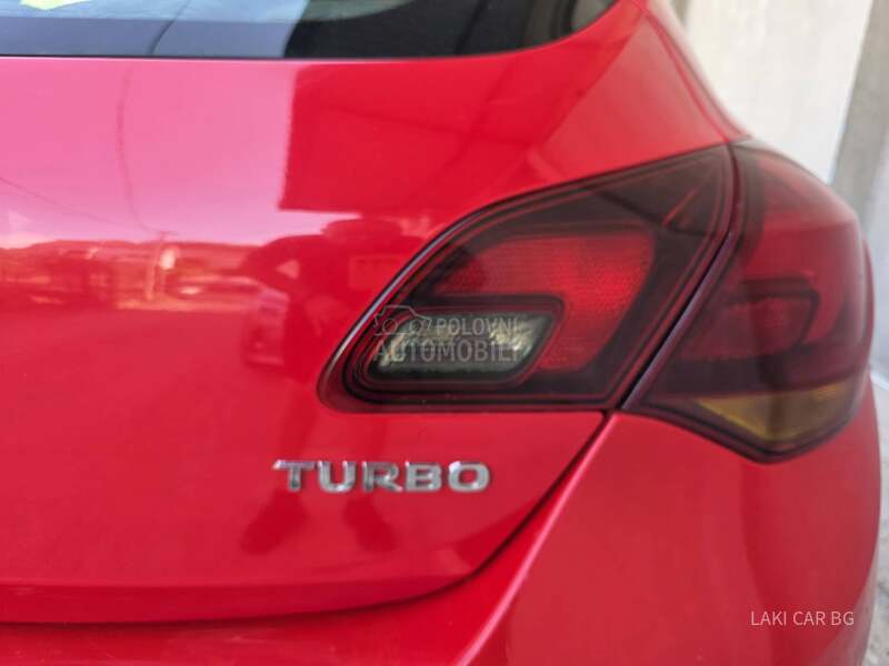 Opel Astra J COSMO 1.4 TB