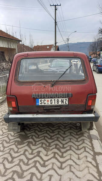 Lada Niva 1.7