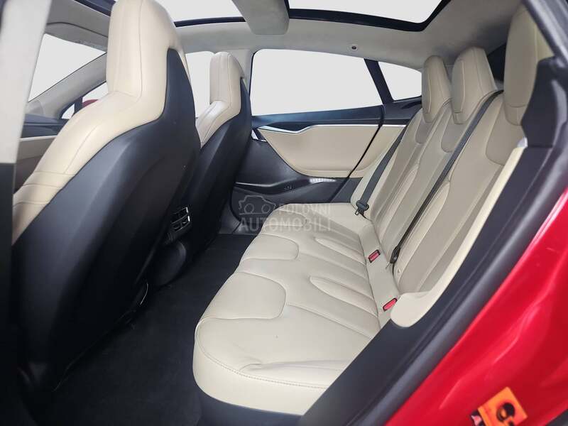 Tesla Model S P85D / FREE CHARGE