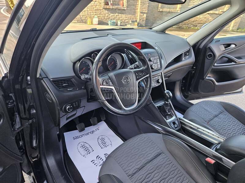 Opel Zafira O D L I C N A