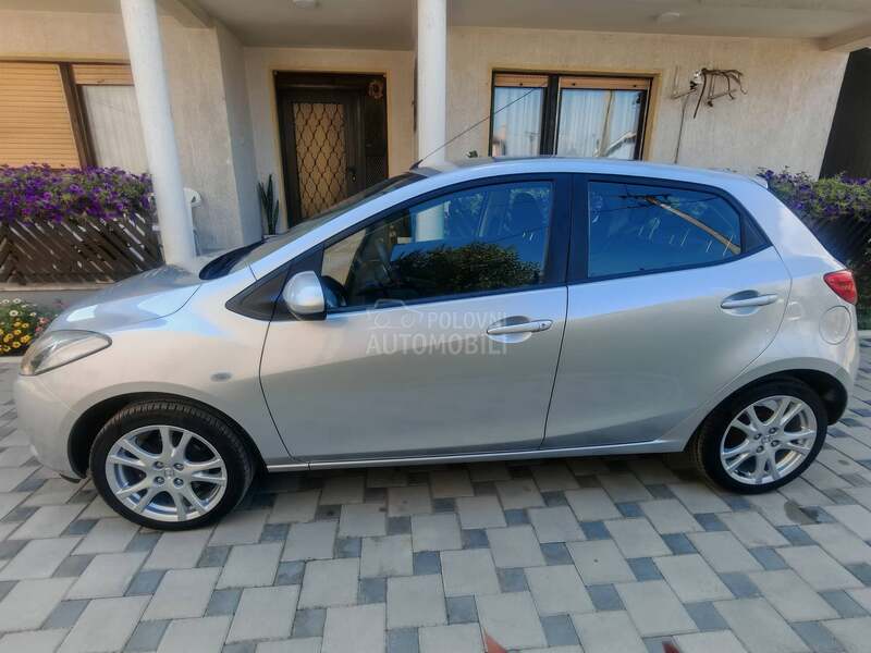 Mazda 2 1.3 CH