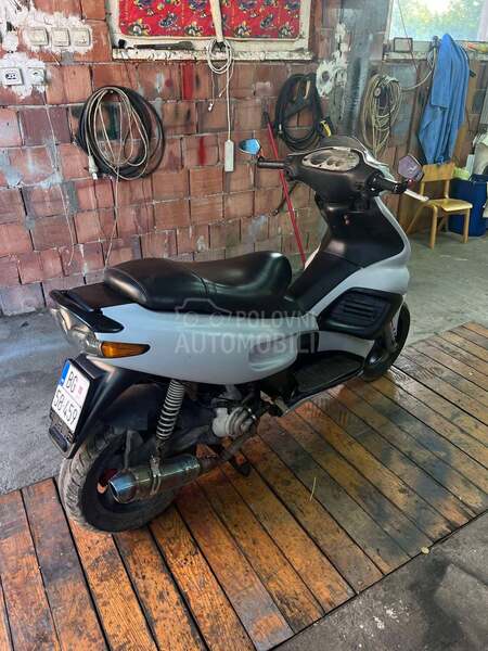 Gilera Runner