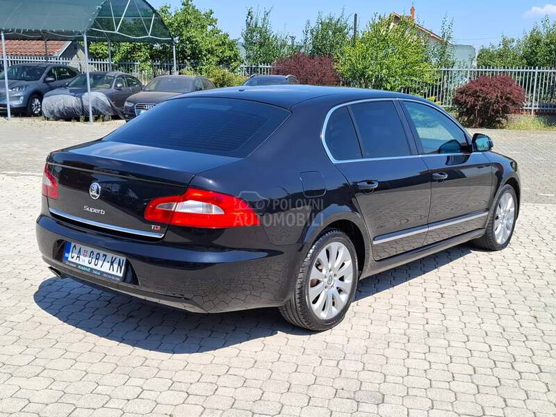 Škoda Superb 2.0tdi