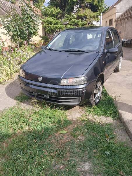 Fiat Punto 1,2 8v