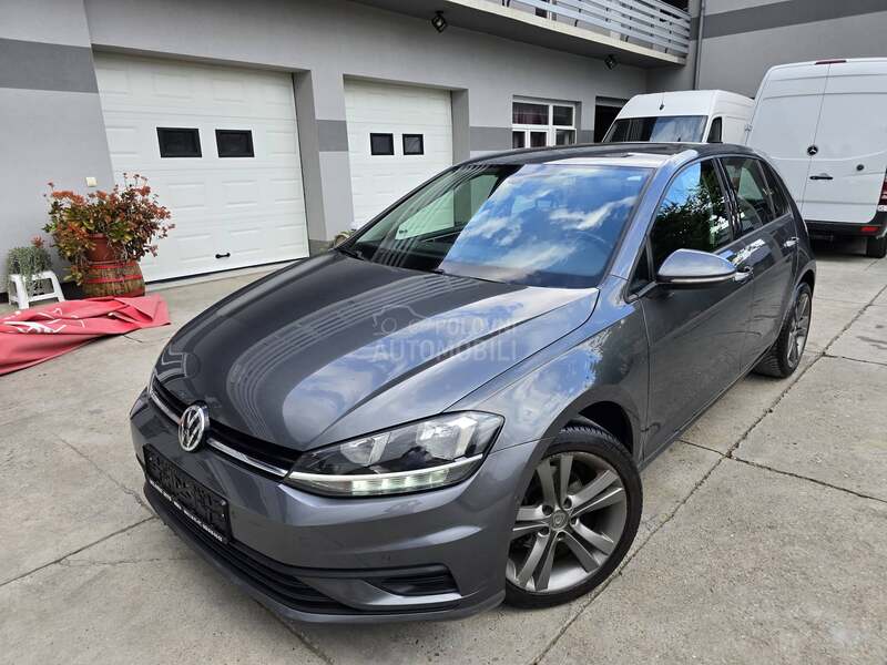 Volkswagen Golf 7 1.6TDI//COMFORTLINE/
