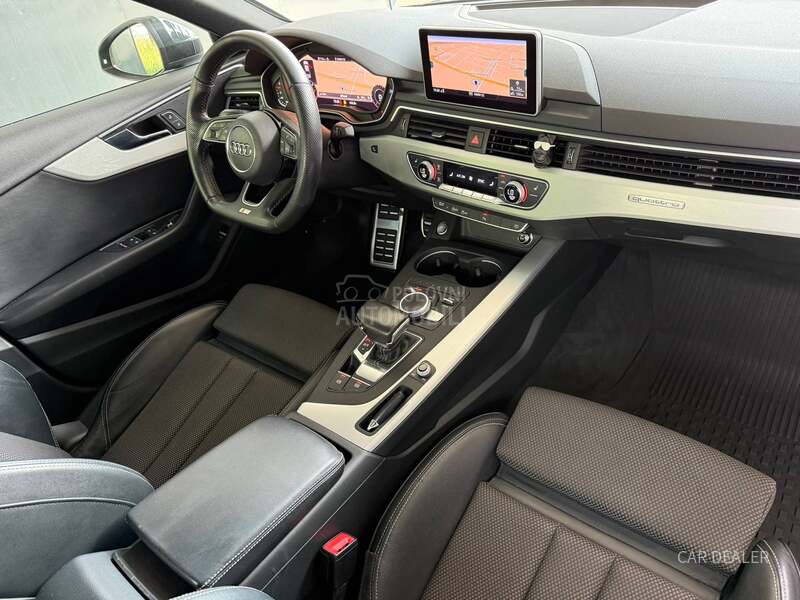Audi A4 4x4/sline/mtrx/virt