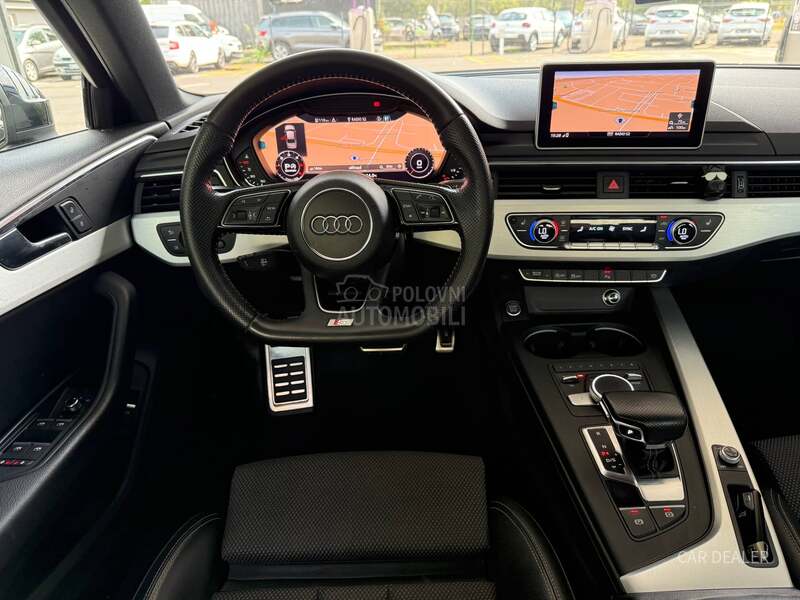 Audi A4 4x4/sline/mtrx/virt