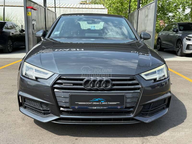 Audi A4 4x4/sline/mtrx/virt