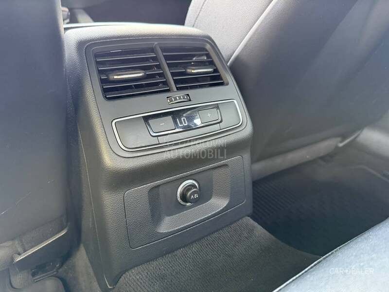 Audi A4 4x4/sline/mtrx/virt