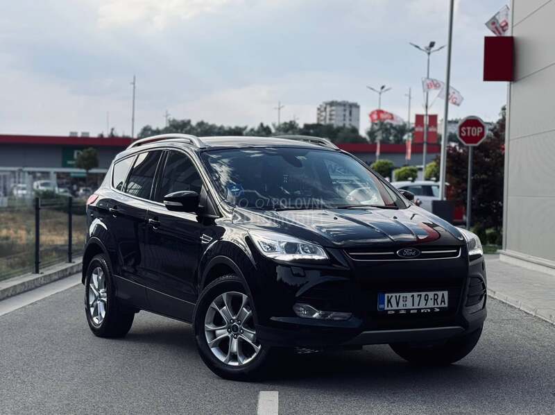 Ford Kuga TDCI TITANIUM