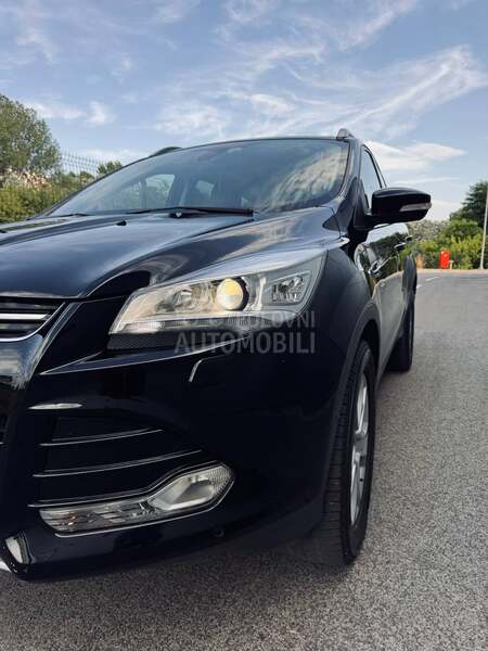 Ford Kuga TDCI TITANIUM
