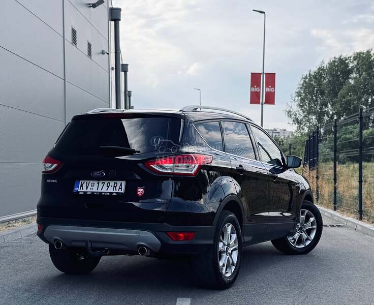 Ford Kuga TDCI TITANIUM