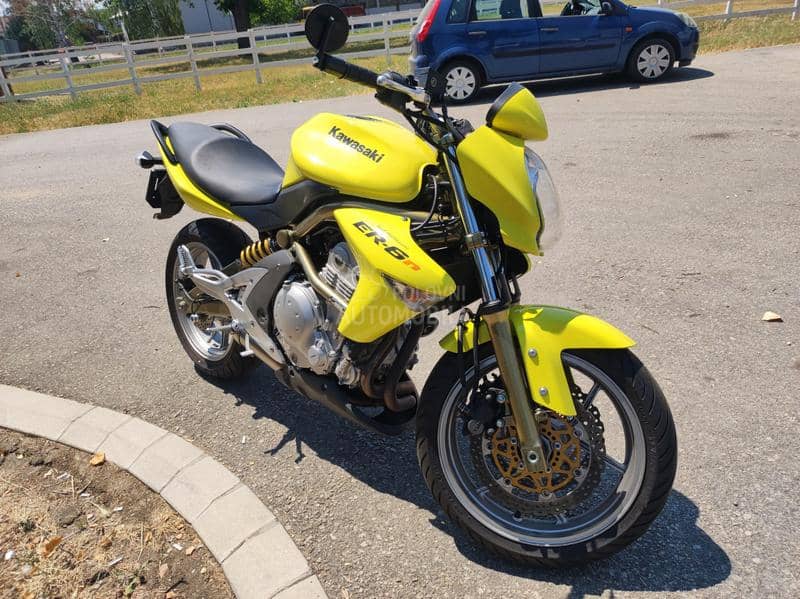 Kawasaki ER-6n ABS