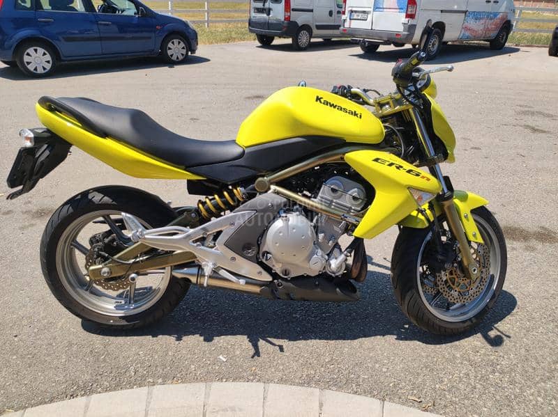 Kawasaki ER-6n ABS