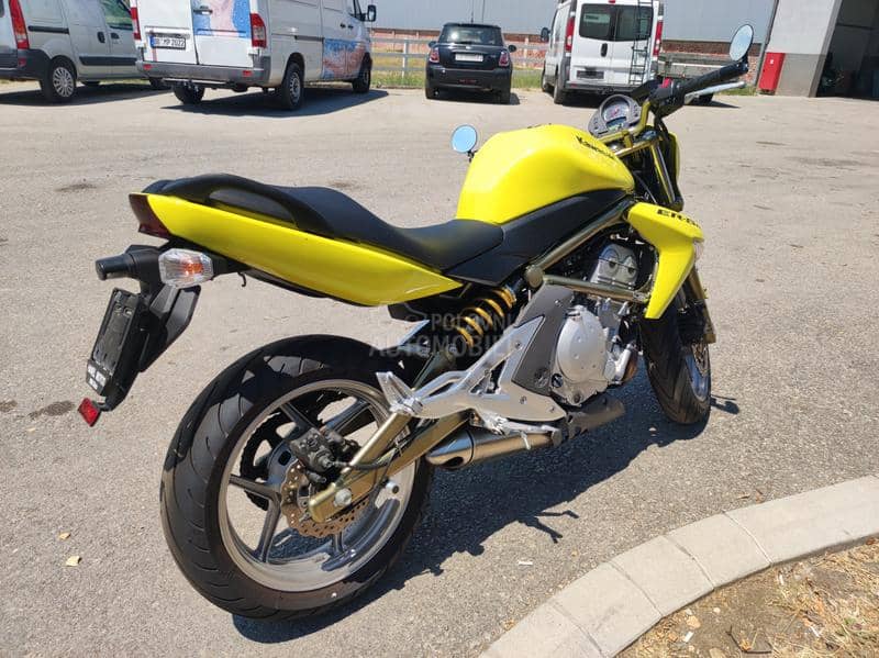 Kawasaki ER-6n ABS