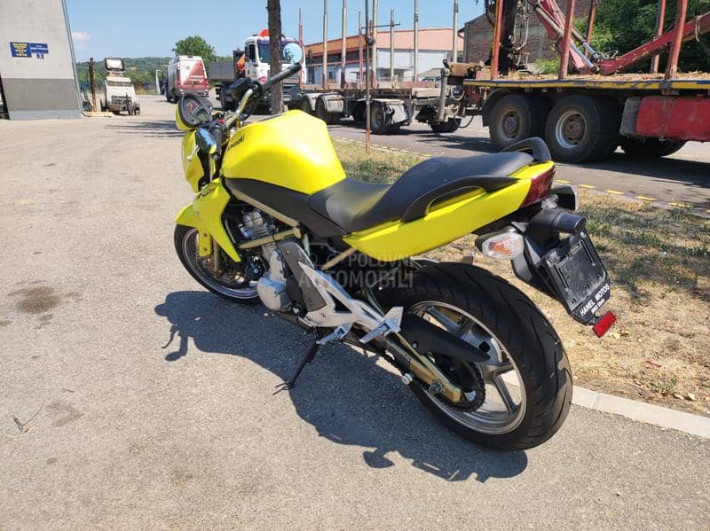 Kawasaki ER-6n ABS