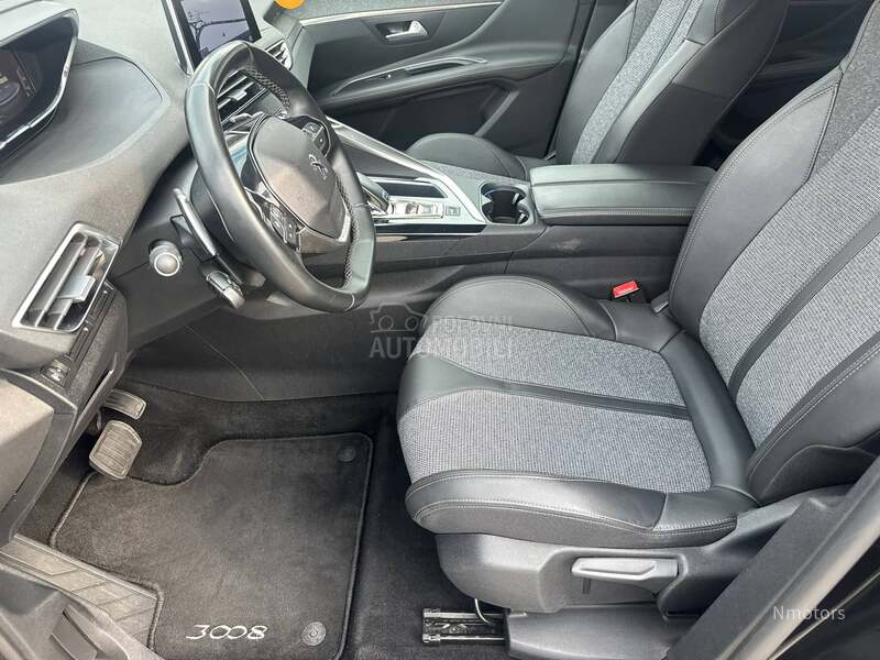 Peugeot 3008 1.5hdi ALLURE NAV