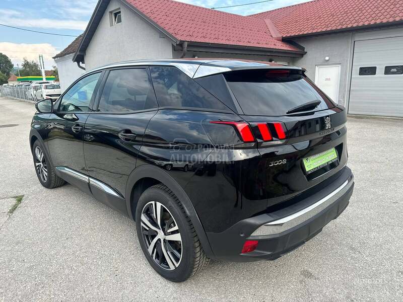 Peugeot 3008 1.5hdi ALLURE NAV
