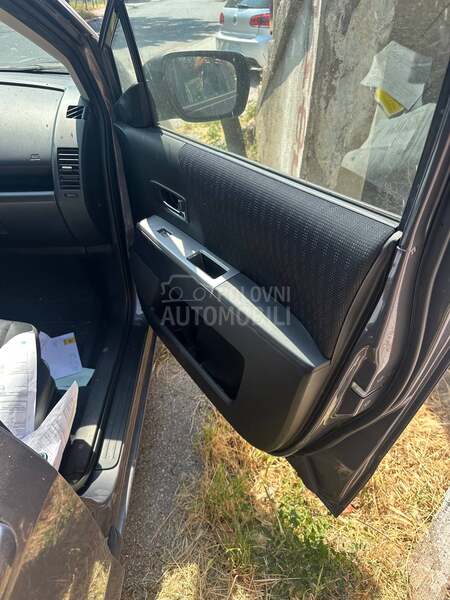 Mazda 5 2.0