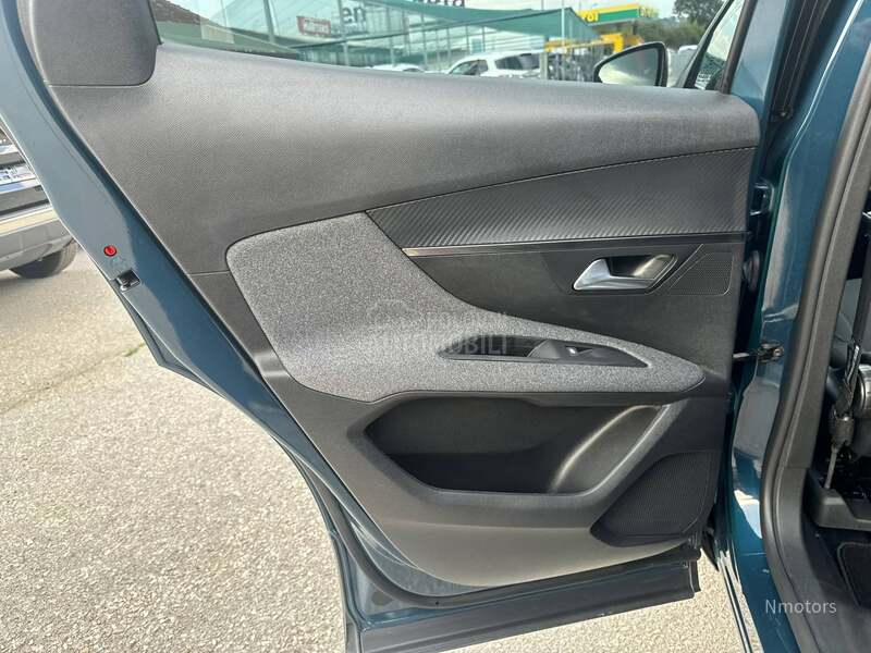 Peugeot 3008 1.5hdi NAV/KAM a/m