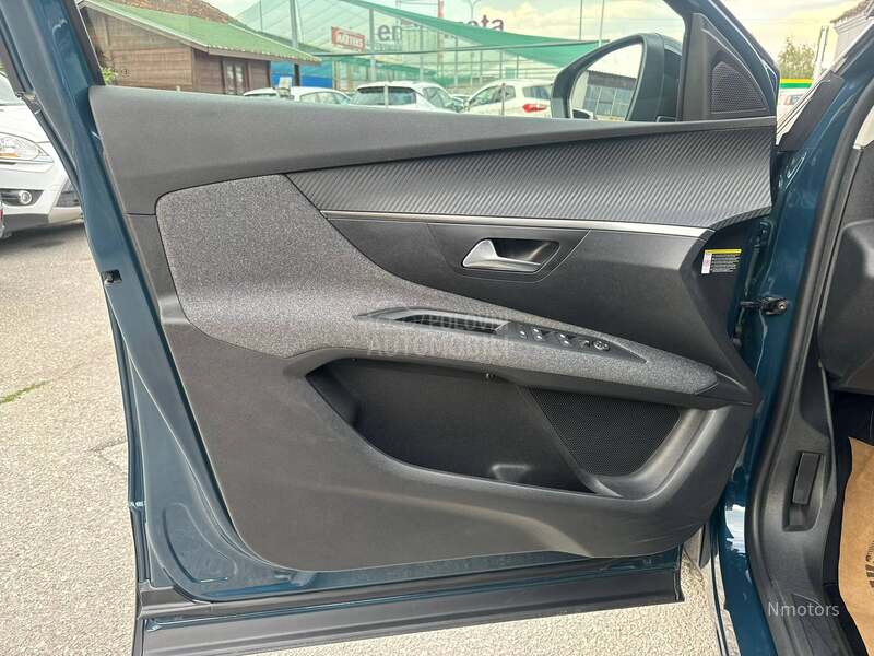 Peugeot 3008 1.5hdi NAV/KAM a/m