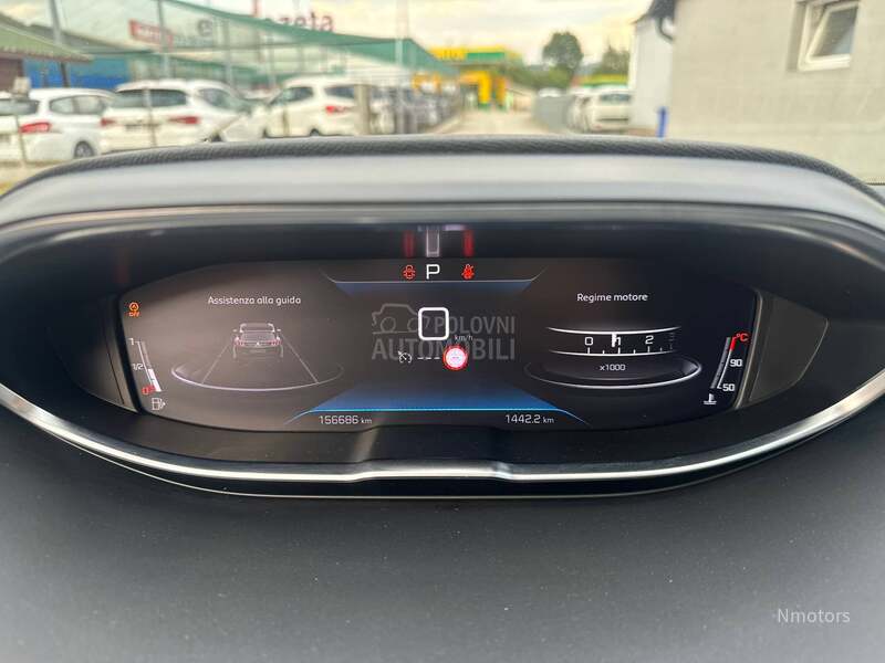 Peugeot 3008 1.5hdi NAV/KAM a/m
