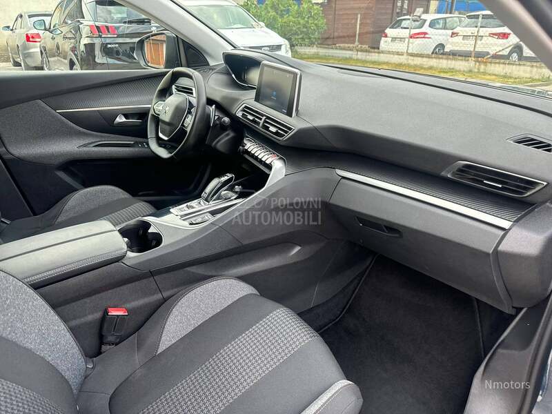 Peugeot 3008 1.5hdi NAV/KAM a/m