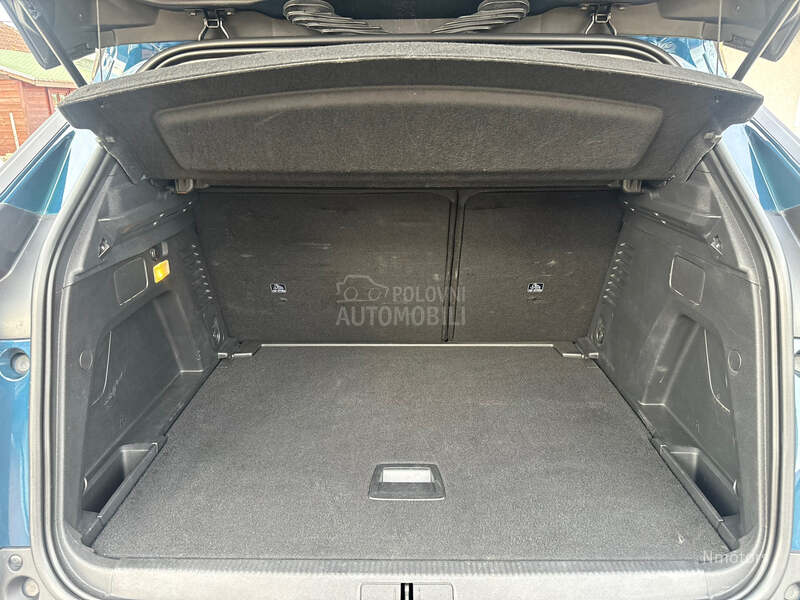 Peugeot 3008 1.5hdi NAV/KAM a/m