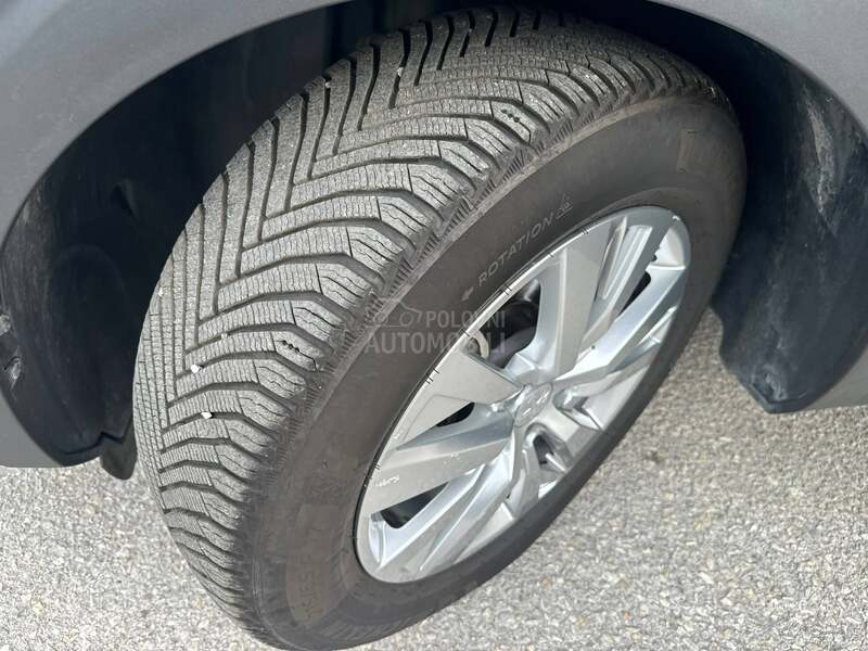 Peugeot 3008 1.5hdi NAV/KAM a/m