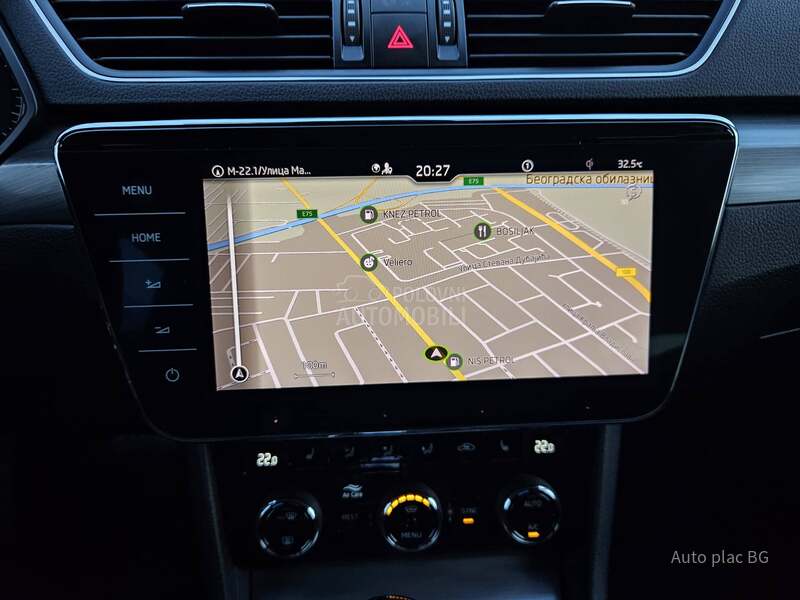 Škoda Superb 2.0TDI DSG/LED/KAM