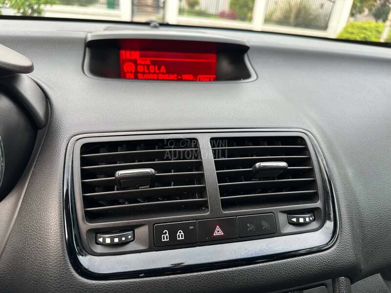 Opel Meriva 1,4 16V P.A.N.O