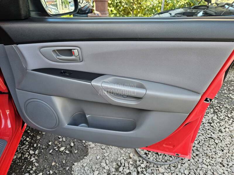 Mazda 3 1.6ben ALU TOOP