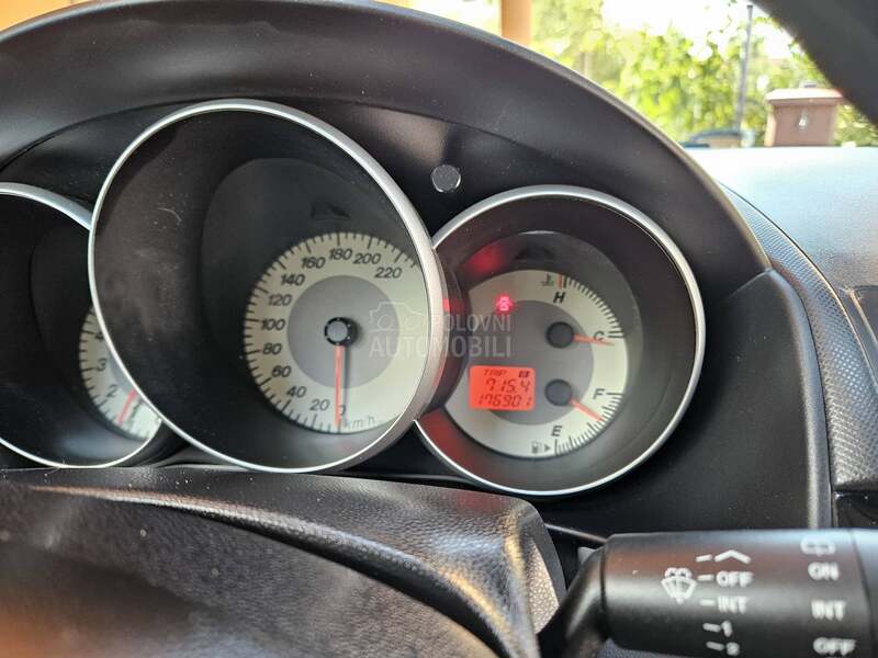 Mazda 3 1.6ben ALU TOOP