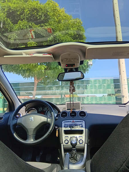 Peugeot 308 1.6 E HDI