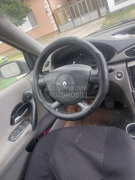 Renault Laguna II 1.9 dci