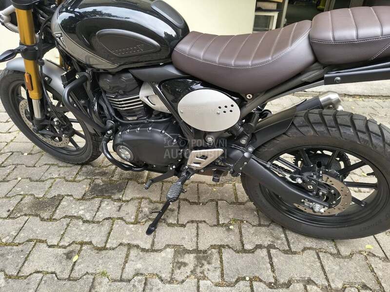 Triumph Scrambler 400  X