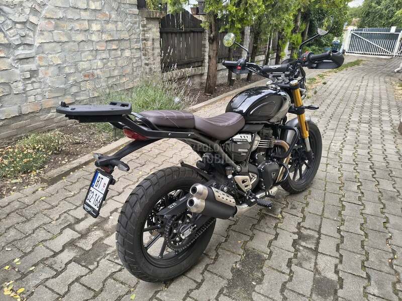Triumph Scrambler 400  X