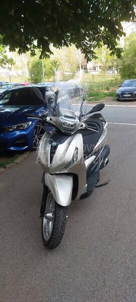 Piaggio Beverly 300hp