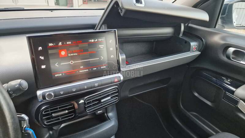 Citroen C4 Cactus REZERVISAN