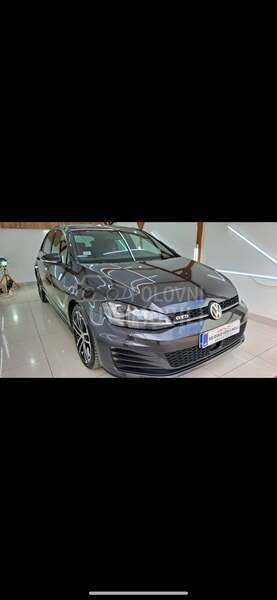 Volkswagen Golf 7 