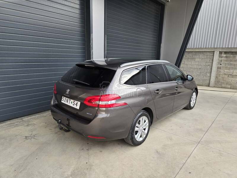 Peugeot 308 1.6 HDI PANO