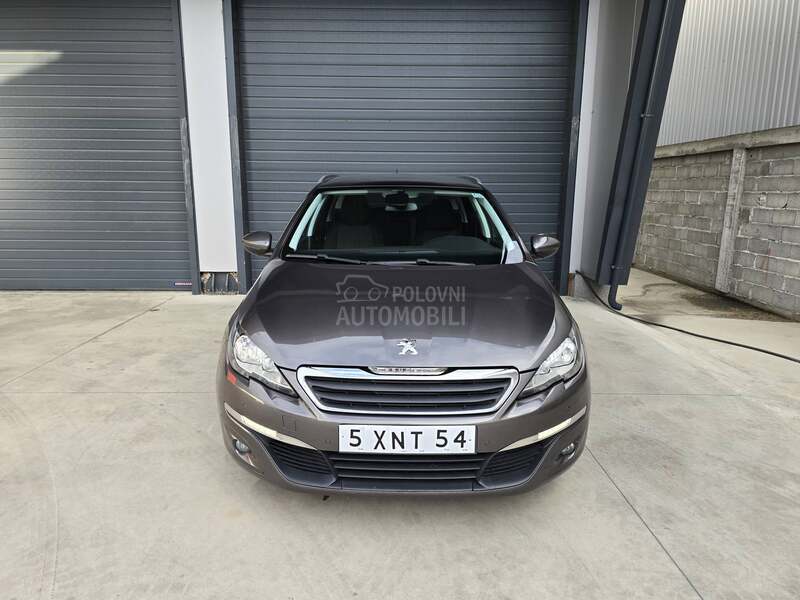 Peugeot 308 1.6 HDI PANO